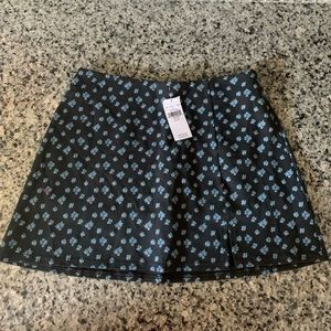 American Eagle Outfitters Floral Knit Skort